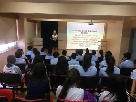 Çağ Ortaokulu 7. ve 8. sınıf öğrencileri ile Rehberlik Servisi tarafından " Verimli Ders Çalışma Yöntemleri, Motivasyon ve Zaman Yönetimi" konulu seminer yapıldı. 